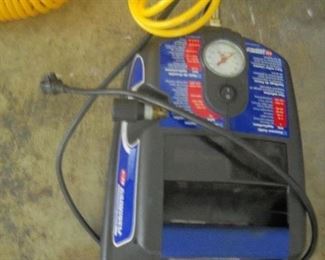 AIR COMPRESSOR