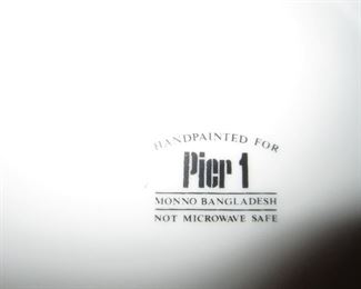 BRAND OF DISHES BY PIER 1