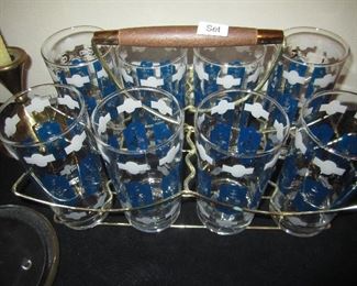 VINTAGE GLASSES WITH HOLDER