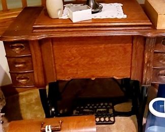 1 of 2 Antique Illinois Sewing machine co., New Royal sewing machine & cabinet