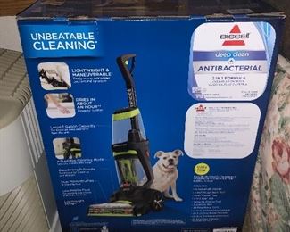 Bissell Deep Clean Vacuum 