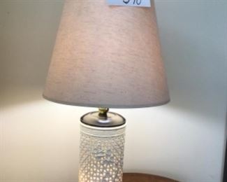White Porcelain Reticulated Lamp with Nightlight