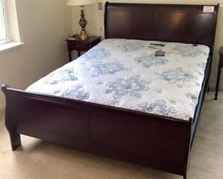 Ashley Furniture Queen Bed with Automatic Lift Bed
