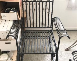 Wrought Iron Chairs 2/2