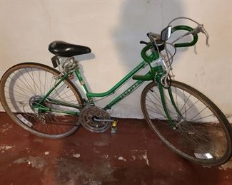 Schwinn Caliente Bicycle
