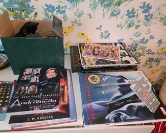 Vintage Pop Culture Magazines