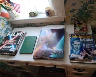 Vintage Pop Culture Magazines