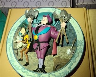 Disney 3D Sculpture Plate