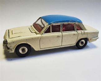 Vintage Dinky Toy Car