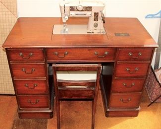 Vintage Singer Sewing Machine + Table