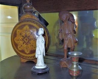 Accessories vintage and newer