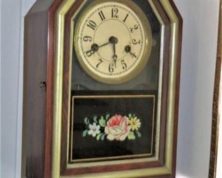 Vintage mantle clock