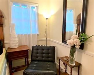 Mid Century Style Chair, 14" Seat Height, 19" Seat Depth Italian Chair