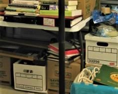 Floor lamp with contemporary Arts & Crafts style shade Asking $15