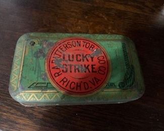 Vintage cigarette Tin