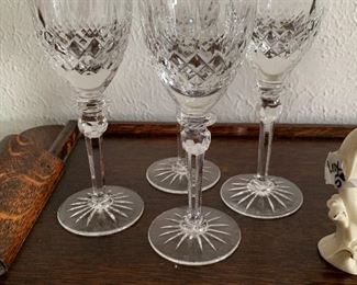 Set 4 Wine Glass Stems