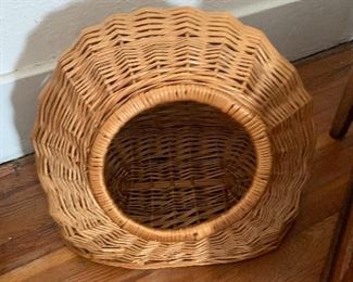 Wicker Kitty Basket