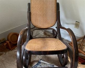 But Wood Rocker - Cane in excellent condition