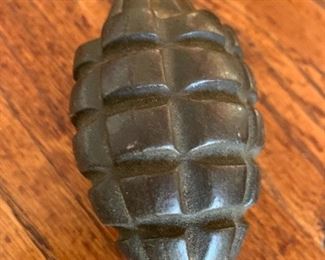 Pineapple Grenade - missing cap