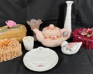 Romantic Lace Roses Pink White Decor Lot