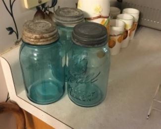Blue-Teal Ball perfect Mason jars with vintage lids - 3