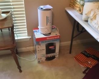 Downstairs - 2nd bedroom - air purifier