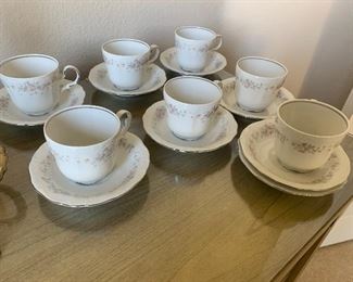 $88- Johann Haviland 7 cups and saucers Bavaria Germany 