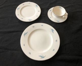 MCM dish set