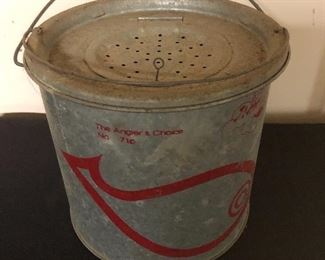 Minnow bucket