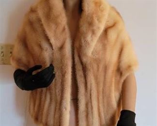 Hartfields Faux Fur Shoulder Shaw