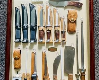Case XX hunting and Cutlery Knife Display Cabinet