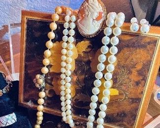 Several strands of genuine pearls. Bracelets, rings, earrings, and necklaces. Vintage and lovely, 