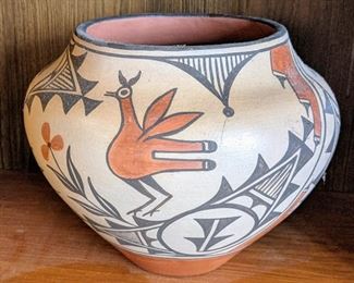 L.A. Cheromiah of Old Laguna Pottery