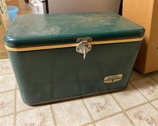 Vintage THERMOS metal cooler in 70s green