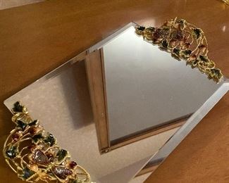 Mirrored tray 