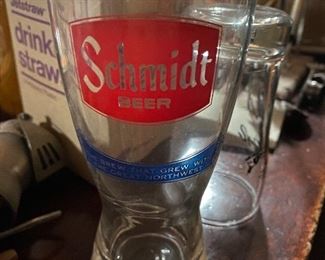 Schmidt beer glass