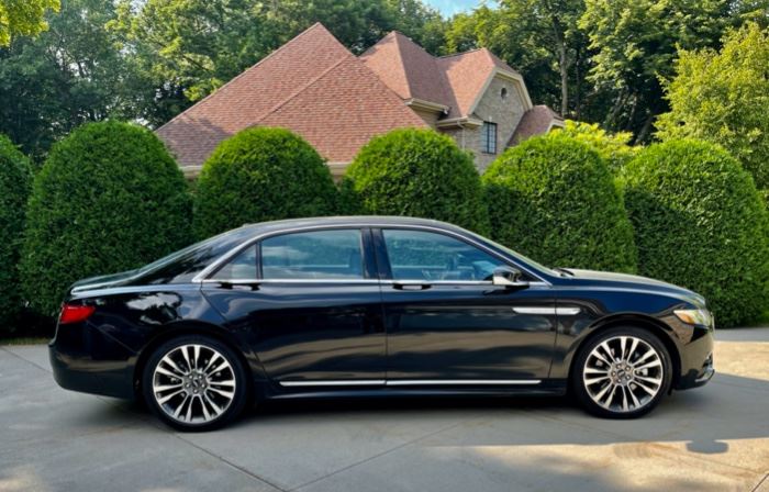 REDUCED!  $39,500.00 NOW, WAS $43,000.00.............2017 Lincoln Continental Reserve Luxury Sedan, 12,000 Miles, Exterior: Black Velvet, Interior: Terra/Ebony Luxury Leather, 2.7L GTDI V6 Engine, 4 Wheel Drive, Power Sunroof, Moonroof, Heated/Cooling/Massage Feature on Front Seats, Back Seats fold forward, Rear View Camera, Rear Window Power Sunshade, 360 Sensor and Foot Activated Trunk, Winter and Summer Floor Mats and much more! 