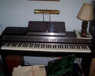 ROWLAND ELECTRIC PIANO & BENCH