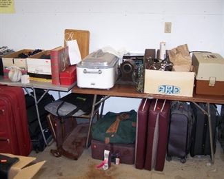 LUGGAGE, ROASTER & MORE