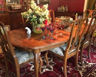 Ethan Allen table with 6 chairs 