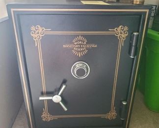 Monetary exchange reserve safe