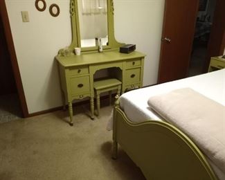 Vintage green retro vanity and matching bench