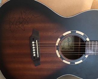 Carlo Robelli guitar with Autograph by Lee Ann Rimes