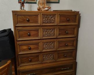 vintage chest of drawers