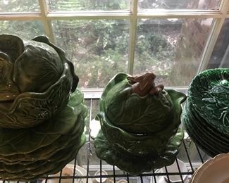Cabbage plates and tureens 