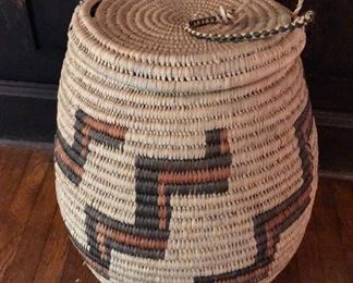 $95 Kenya  large covered basket.  23" H, approx 16" diam.