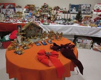 Fontanini nativity set and many extra pieces