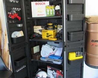 Large Stanley tool cabinet and lots of tools
