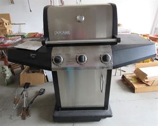 Ducane gas grill