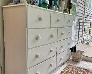 9 drawer pine dresser